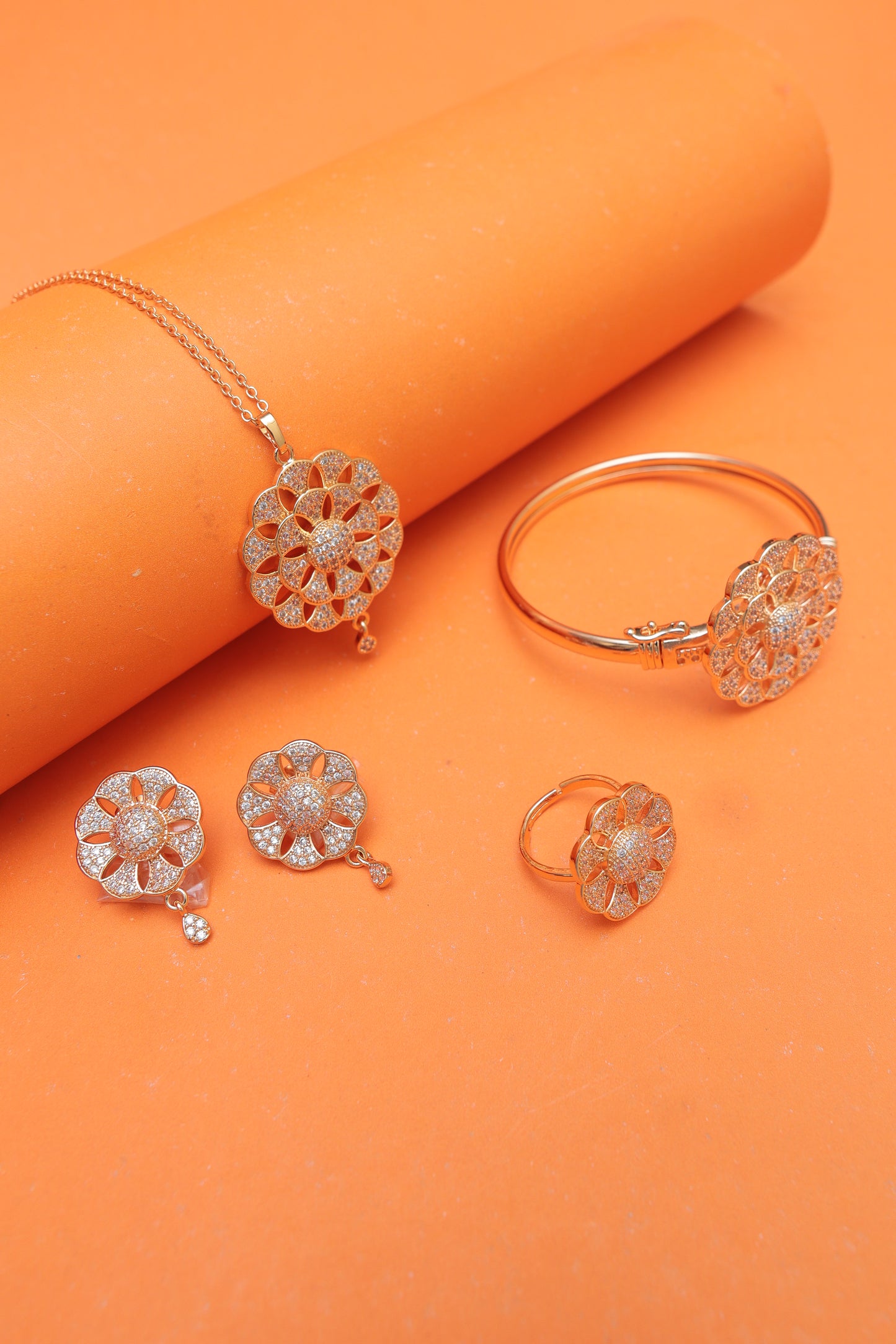 Round Sun Flower Combo Set-18k Gold Platted Stainless steel.