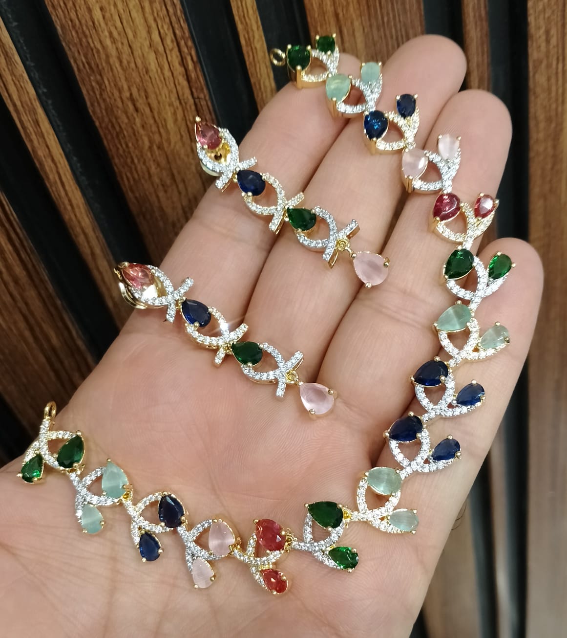 Multi Color Leaf Stones set New & Unique design